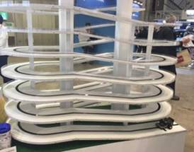 說明: 裝有傳感器的玩具汽車