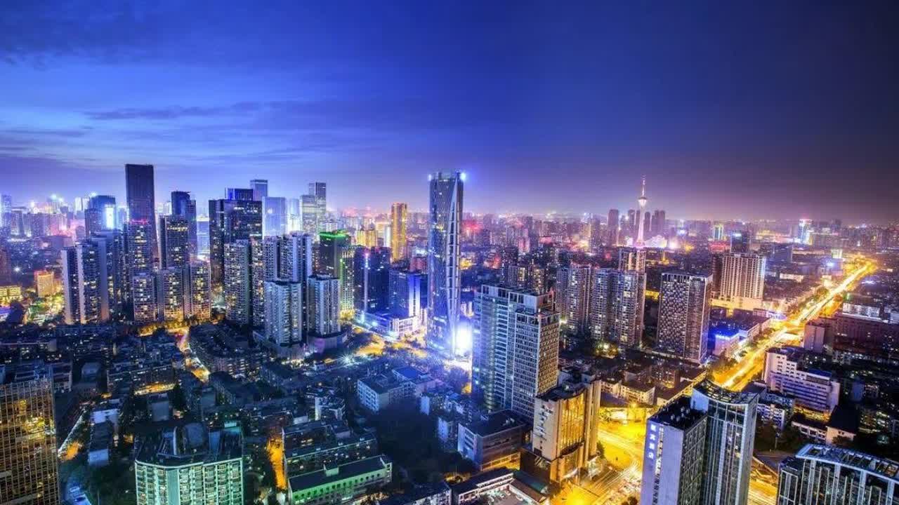 經(jīng)濟(jì)實(shí)力加持人口紅利，成都憑何距一線城市僅一步之遙？