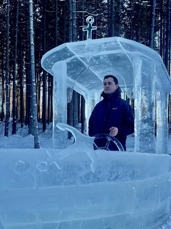 冰做的冰船竟然能在水里開:一般人真不敢試!(圖14) 冰做的冰船竟然能在水里開:一般人真不敢試!