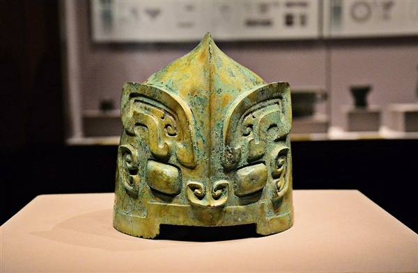 兩部門發文：嚴厲打擊探墓、非法鑒定等違法違規直播和短視頻