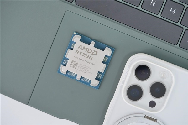 銳龍7 9800X3D超頻6.9GHz跑《CS2》:幀率驚人1479FPS(圖1) 銳龍7 9800X3D超頻6.9GHz跑《CS2》:幀率驚人1479FPS