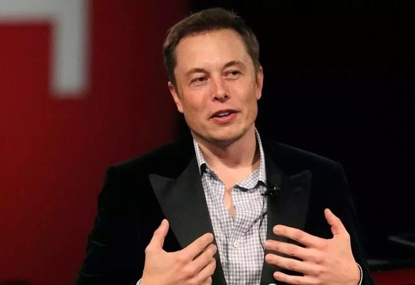 盛贊中國(guó)人民真的很棒 馬斯克稱:自己“有點(diǎn)親華”(圖1) 盛贊中國(guó)人民真的很棒 馬斯克稱:自己“有點(diǎn)親華”: