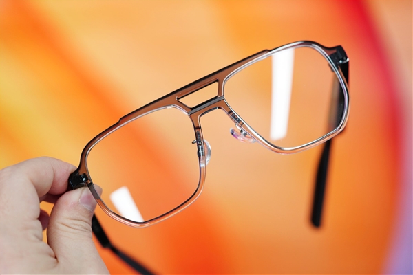 眼鏡、耳機二合一!米家智能音頻眼鏡悅享版圖賞(圖3) 眼鏡、耳機二合一!米家智能音頻眼鏡悅享版圖賞