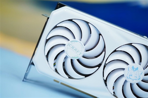 璦珈圖案吸睛!銘瑄GEFORCE RTX 4070 SUPER圖賞(圖14) 璦珈圖案吸睛!銘瑄GEFORCE RTX 4070 SUPER圖賞