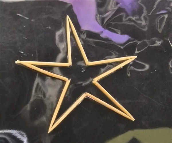 神奇!五根牙簽遇水自動(dòng)組成五角星:中科院揭秘(圖5) 神奇!五根牙簽遇水自動(dòng)組成五角星:中科院揭秘