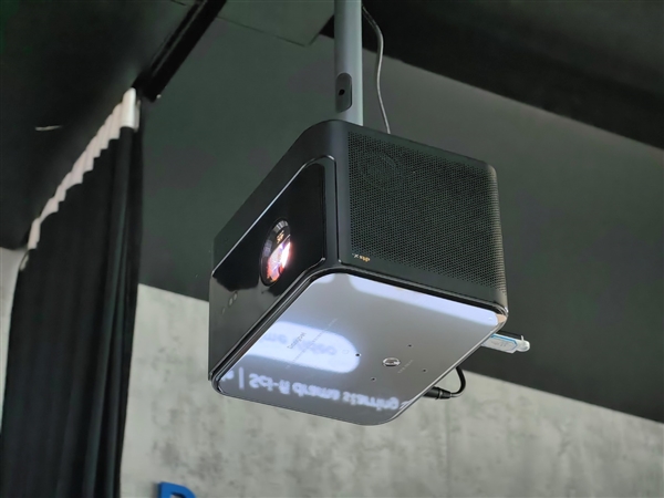 當貝投影大舉進軍海外：填補一大空白、2500亮度無敵