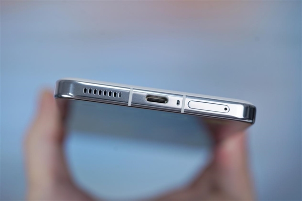 最便宜驍龍8至尊版手機!iQOO 13圖賞(圖24) 最便宜驍龍8至尊版手機!iQOO 13圖賞