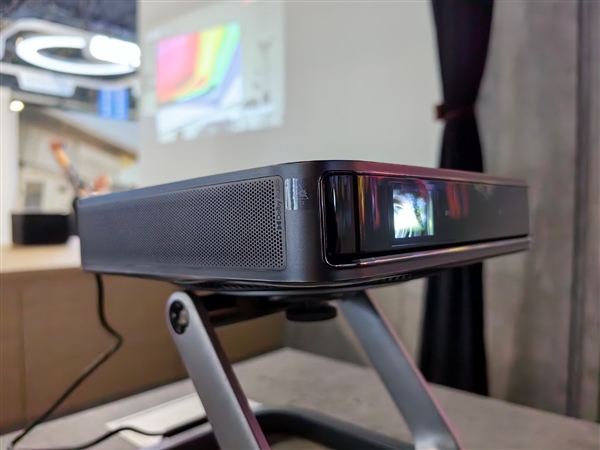 當貝投影大舉進軍海外：填補一大空白、2500亮度無敵