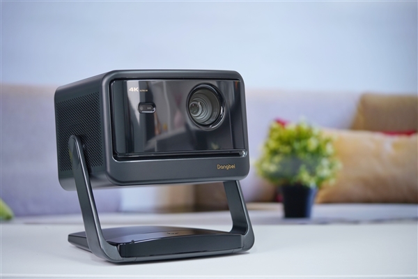 360°無死角旋轉(zhuǎn)!當(dāng)貝X5S Pro旗艦投影儀圖賞(圖2) 360°無死角旋轉(zhuǎn)!當(dāng)貝X5S Pro旗艦投影儀圖賞