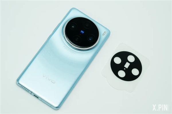 貼了個幾十塊錢的鏡頭膜:一拍照 我懵了(圖18) 貼了個幾十塊錢的鏡頭膜:一拍照 我懵了