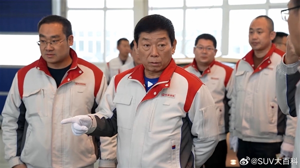 長城汽車董事長魏建軍發(fā)第一條微博:說了三件事(圖1) 長城汽車董事長魏建軍發(fā)第一條微博:說了三件事