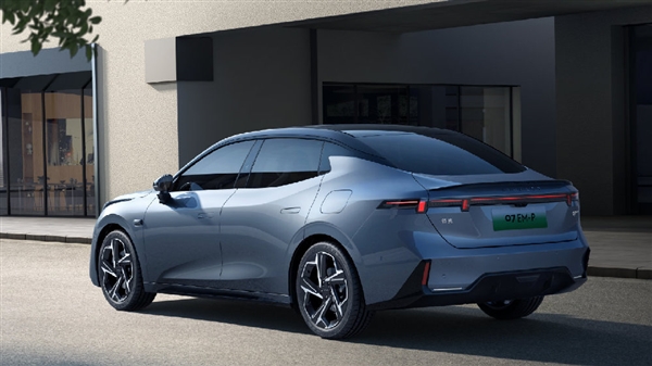 電池采用直冷技術!領克07 EM-P高溫極限續航里程超1756KM(圖1) 電池采用直冷技術!領克07 EM-P高溫極限續航里程超1756KM