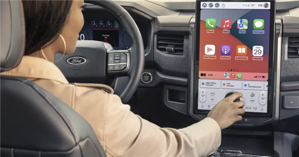 30萬級的大型豪華SUV 提供6/7座可選 全新福特探險者諜照曝光(圖5) 30萬級的大型豪華SUV 提供6/7座可選 全新福特探險者諜照曝光