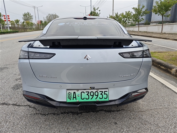 全面超越特斯拉Model 3有戲！廣汽昊鉑Hyper GT國慶長測