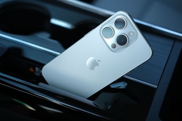 為了搭配我的iPhone 15 Pro:自費22.5萬買了輛別克E5(圖14) 為了搭配我的iPhone 15 Pro:自費22.5萬買了輛別克E5