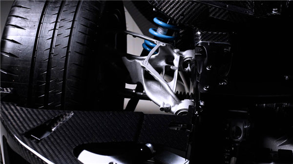 這個電車圈的大佬 竟然阻止了想造純電超跑的布加迪(圖19) 這個電車圈的大佬 竟然阻止了想造純電超跑的布加迪