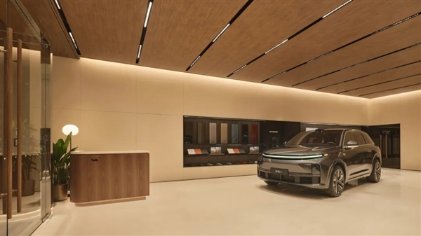 設計靈感來自高級公寓！理想汽車首批旗艦級零售中心今日開業