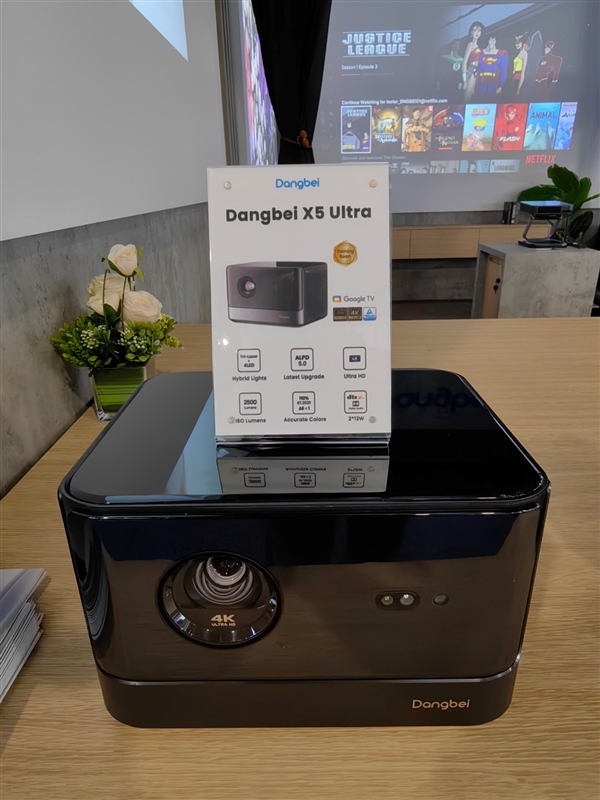 當貝投影大舉進軍海外：填補一大空白、2500亮度無敵