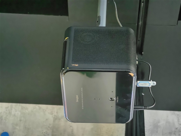 當貝投影大舉進軍海外：填補一大空白、2500亮度無敵