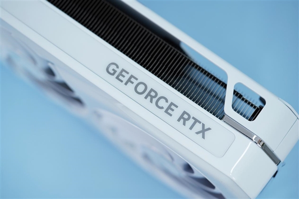 璦珈圖案吸睛!銘瑄GEFORCE RTX 4070 SUPER圖賞(圖12) 璦珈圖案吸睛!銘瑄GEFORCE RTX 4070 SUPER圖賞