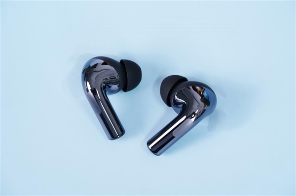49dB深度降噪!一加Buds 3真無線耳機圖賞(圖4) 千耳千音!一加Buds 3真無線耳機圖賞