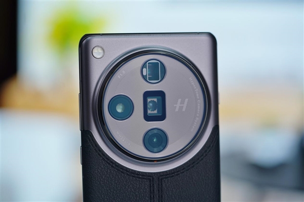 首發5.5G通信!OPPO Find X7 Ultra衛星通信版圖賞(圖13) 首發5.5G通信!OPPO Find X7 Ultra衛星通信版圖賞