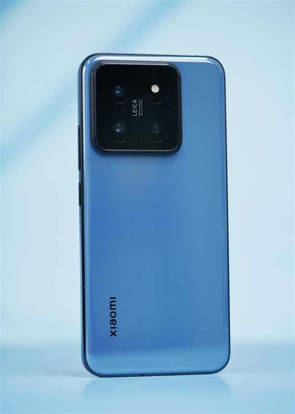 小米SU7定制色！小米14流星藍圖賞