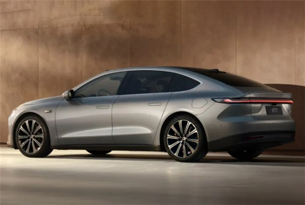 首搭飛航行政座椅!蔚來全新旗艦級電轎ET7開啟預定(圖7) 首搭飛航行政座椅!蔚來全新旗艦級電轎ET7開啟預定