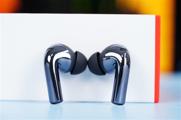 49dB深度降噪!一加Buds 3真無線耳機圖賞(圖2) 千耳千音!一加Buds 3真無線耳機圖賞