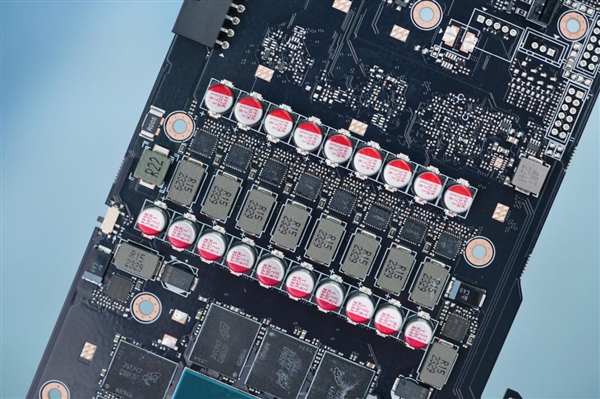 雪白機身吸睛!技嘉RTX 4080 SUPER AERO雪鷹OC顯卡圖賞(圖19) 雪白機身吸睛!技嘉RTX 4080 SUPER AERO雪鷹OC顯卡圖賞