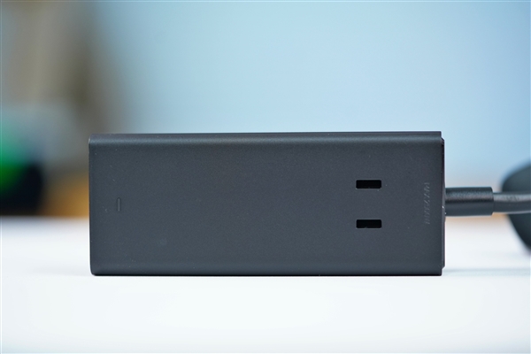 七合一接口！小米67W桌面快充插座Pro圖賞