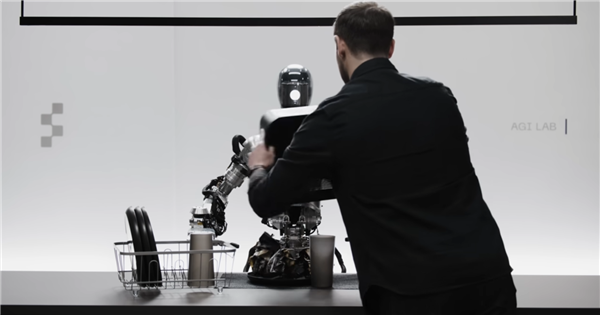 僅用13天!OpenAI機器人驚艷面世 能對話、能思考、會學習(圖5) 僅用13天!OpenAI機器人驚艷面世 能對話、能思考、會學習