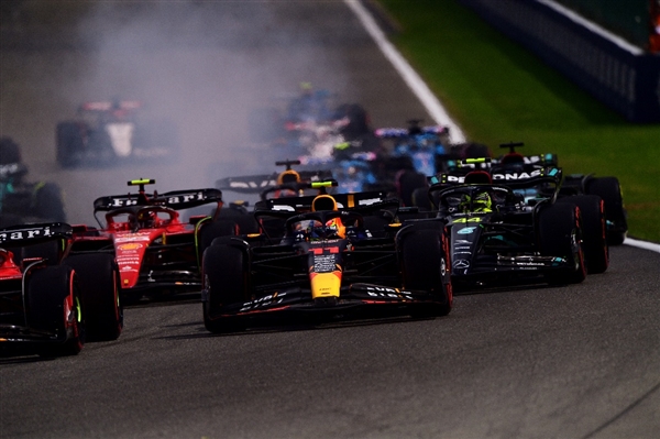 聯(lián)想集團(tuán)官宣2024 FORMULA 1聯(lián)想中國大獎(jiǎng)賽冠名贊助商(圖2) 聯(lián)想集團(tuán)官宣2024 FORMULA 1聯(lián)想中國大獎(jiǎng)賽冠名贊助商