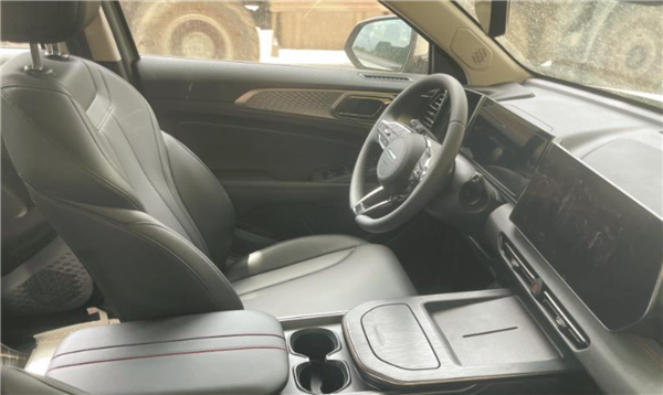 劍指比亞迪宋EV!全新哈弗梟龍EV諜照曝光 (圖4) 劍指比亞迪宋EV!全新哈弗梟龍EV諜照曝光