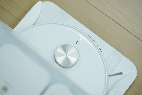 支持一鍵尋寵！螢石AI掃拖寶RS20 Pro圖賞