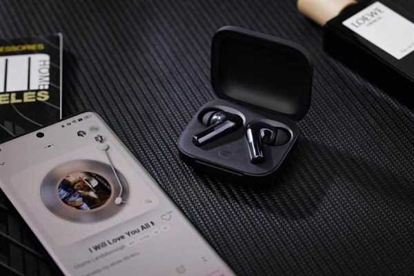 降噪神器!一加Buds 3無(wú)線耳機(jī)上手(圖13) 降噪神器!一加Buds 3無(wú)線耳機(jī)上手