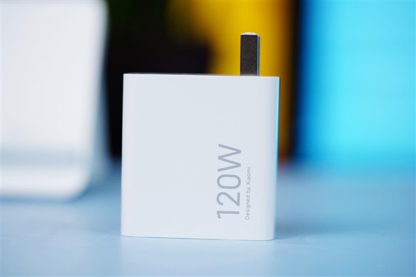 49分鐘充滿小米14 Ultra!小米80W升降式風(fēng)冷無(wú)線充套裝圖賞(圖10) 49分鐘充滿小米14 Ultra!小米80W升降式風(fēng)冷無(wú)線充套裝圖賞