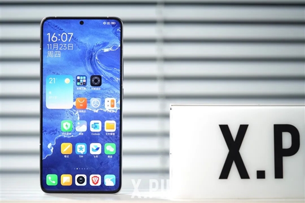 從1000到4000：我選出了三臺適合入手的手機