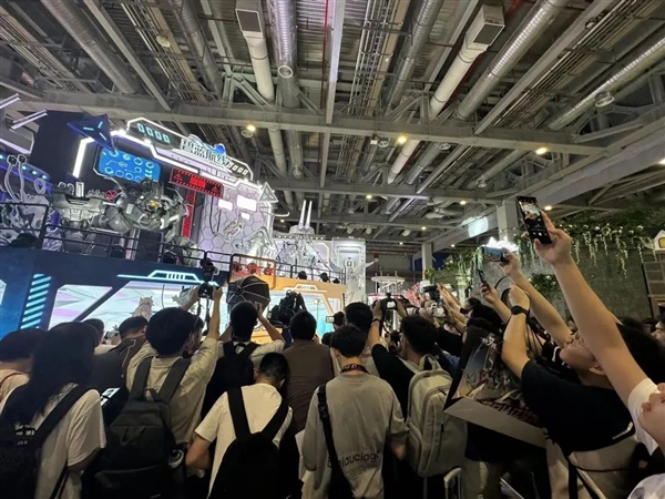 逛完BW 不敢再質疑二次元的消費能力