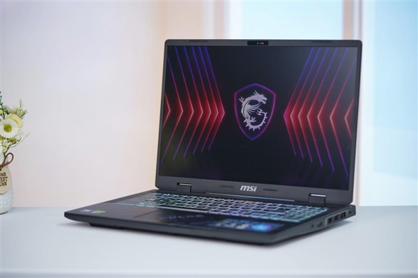 酷睿Ultra+4060獨顯游戲本 微星魔影16 AI 2024圖賞(圖1) 酷睿Ultra+4060獨顯游戲本 微星魔影16 AI 2024圖賞