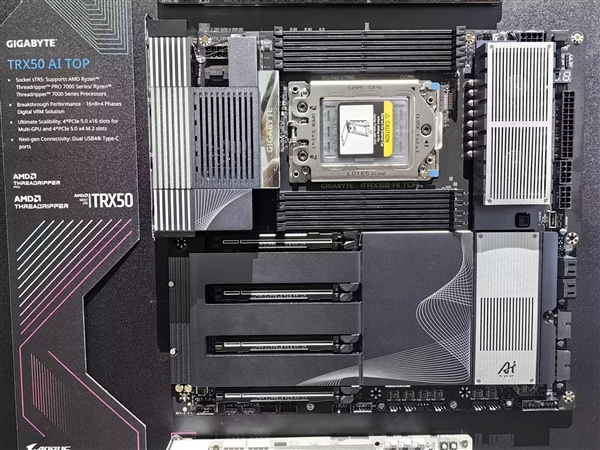 技嘉推出4款高端X870E主板:AMD銳龍9000系列最佳搭檔(圖6) 技嘉推出4款高端X870E主板:AMD銳龍9000系列最佳搭檔