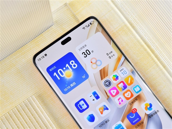 榮耀X60 Pro上手:6600mAh史上最大青海湖電池 續航一騎絕塵(圖6) 榮耀X60 Pro上手:6600mAh史上最大青海湖電池 續航一騎絕塵