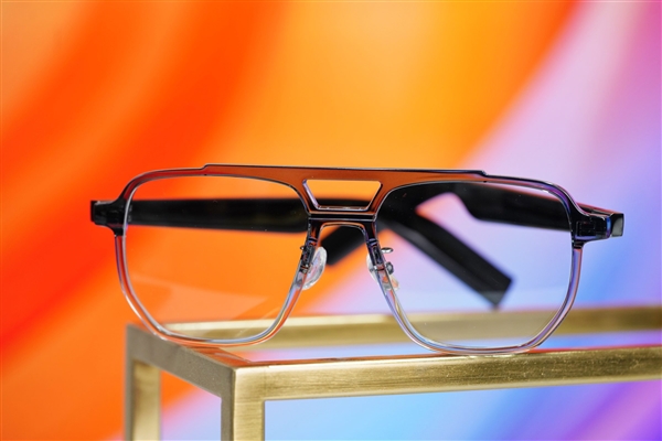 眼鏡、耳機二合一!米家智能音頻眼鏡悅享版圖賞(圖5) 眼鏡、耳機二合一!米家智能音頻眼鏡悅享版圖賞