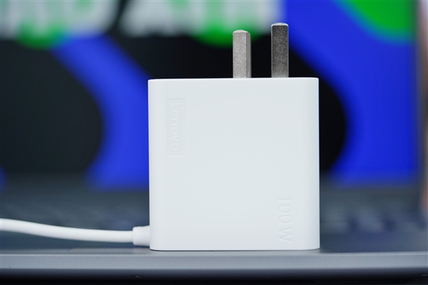 全新銳龍7 8845H加持！聯(lián)想小新Pro16 2024筆記本圖賞