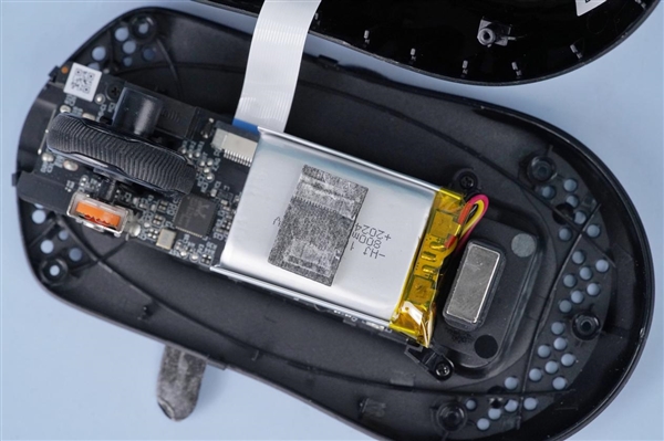 僅有59克!雷柏VT1 PRO MAX雙模無線鼠標圖賞(圖13) 僅有59克!雷柏VT1 PRO MAX雙模無線鼠標圖賞