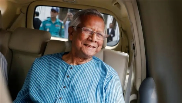 靠給窮人放貸 這老哥成了他們的救世主(圖1) 靠給窮人放貸 這老哥成了他們的救世主