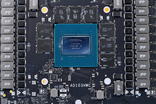 一體式合金銀白外甲!七彩虹RTX 4080 SUPER Neptune水神圖賞(圖16) 一體式合金銀白外甲!七彩虹RTX 4080 SUPER Neptune水神圖賞