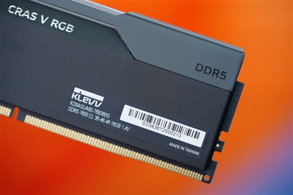 疾速7600MT/s！KELVV科賦CRAS V RGB DDR5內存圖賞