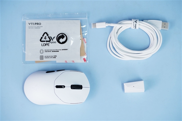 原相3398傳感器、180小時續航 雷柏VT1 PRO鼠標圖賞