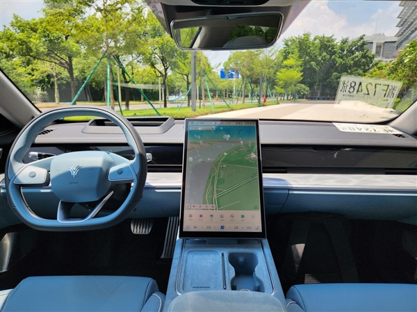 試駕哪吒S獵裝：個(gè)性、顏值、性能、實(shí)用通通滿足！